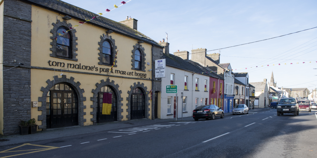 Chat online in Miltown Malbay, Ireland. With over 478M users on Badoo, you will find someone in Miltown Malbay. Make new friends in Miltown Malbay at Badoo Online Chat & Dating in Miltown Malbay | Meet Men - Badoo