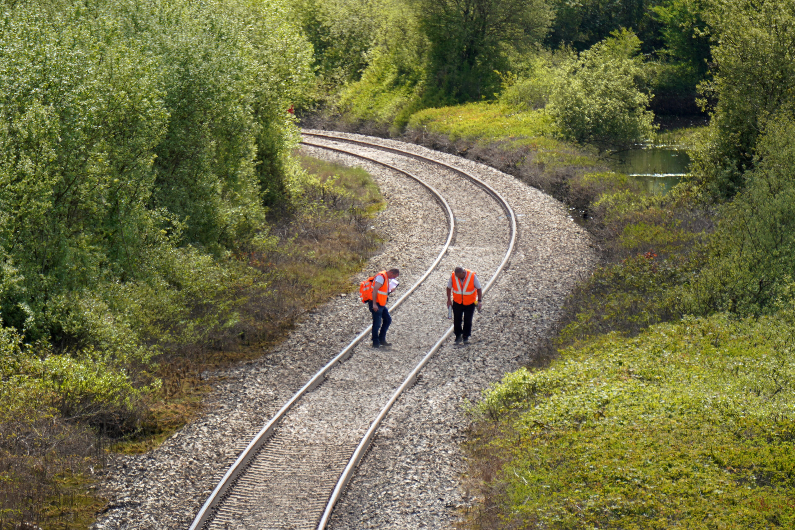 ballycar-railway-line-train-28-04-20-1