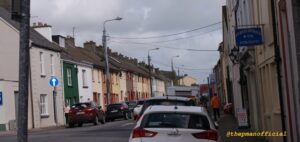 kilrush town street cars 06-09-19 14