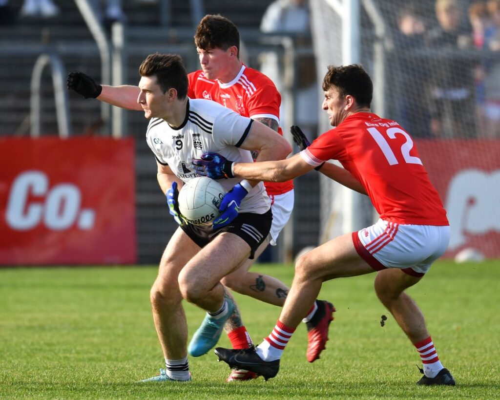 éire óg v ennistymon 30-10-22 29 david fitzgerald aaron niall mcmahon