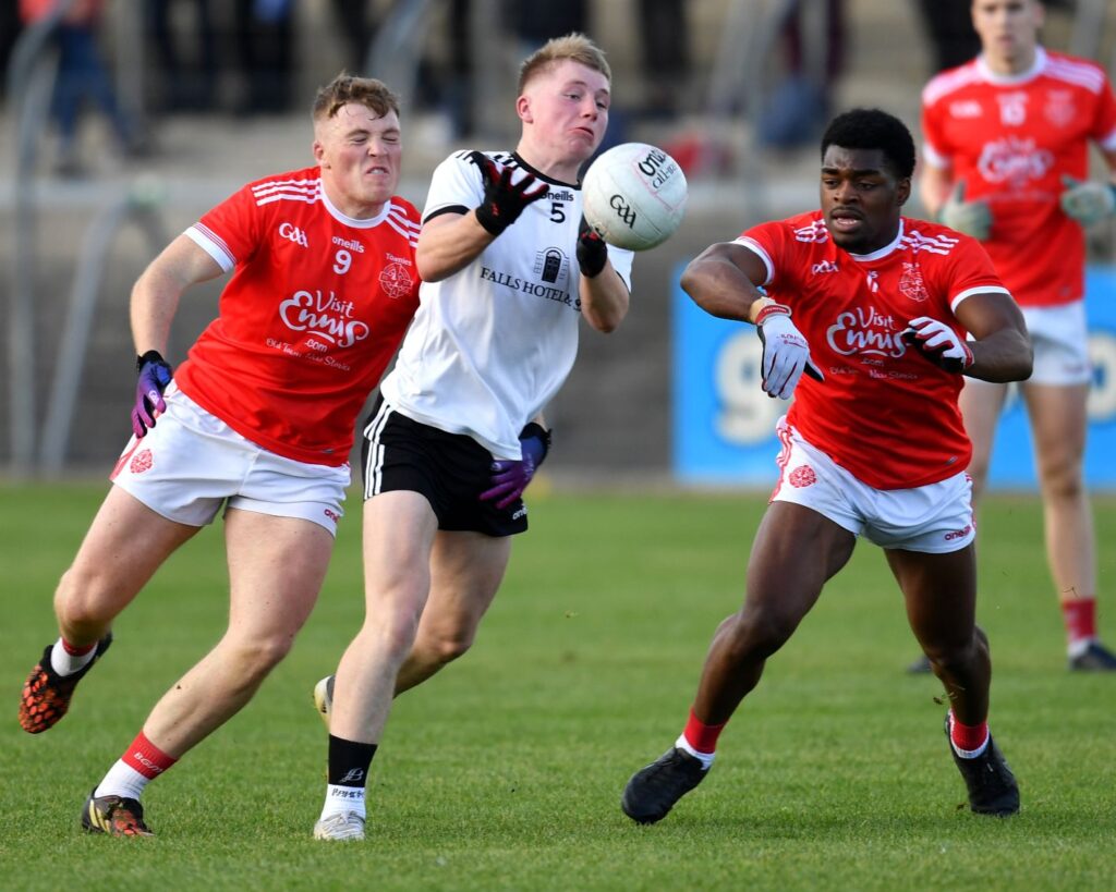 éire óg v ennistymon 30-10-22 34 liam cotter david mcnamara ikem ugwueru