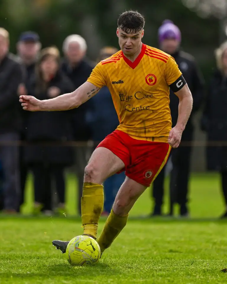 avenue utd v newmarket celtic 05-11-23 ronan kerin 1