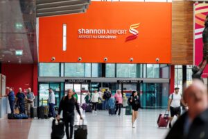 shannon airport passengers 1-2