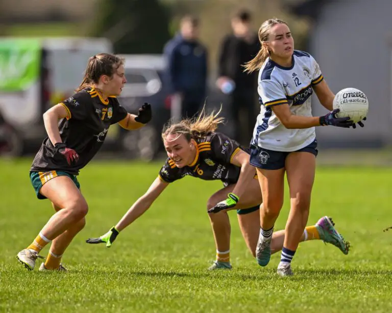 clare v antrim ladies football 17-03-24 áine kelly amy sexton 1