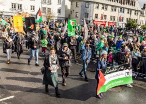 ennis st patrick's day parade 17-03-24 together for palestine 1