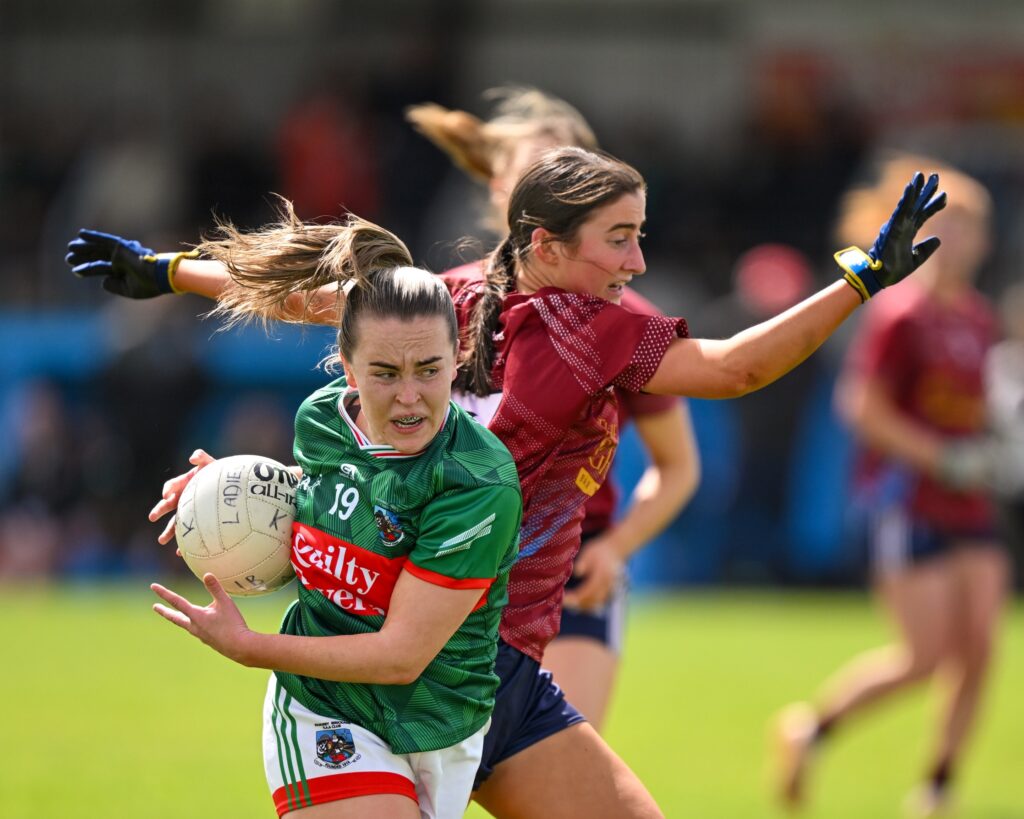 doora barefield v kilmurry ibrickane ladies football 21-04-25 amy sexton 1