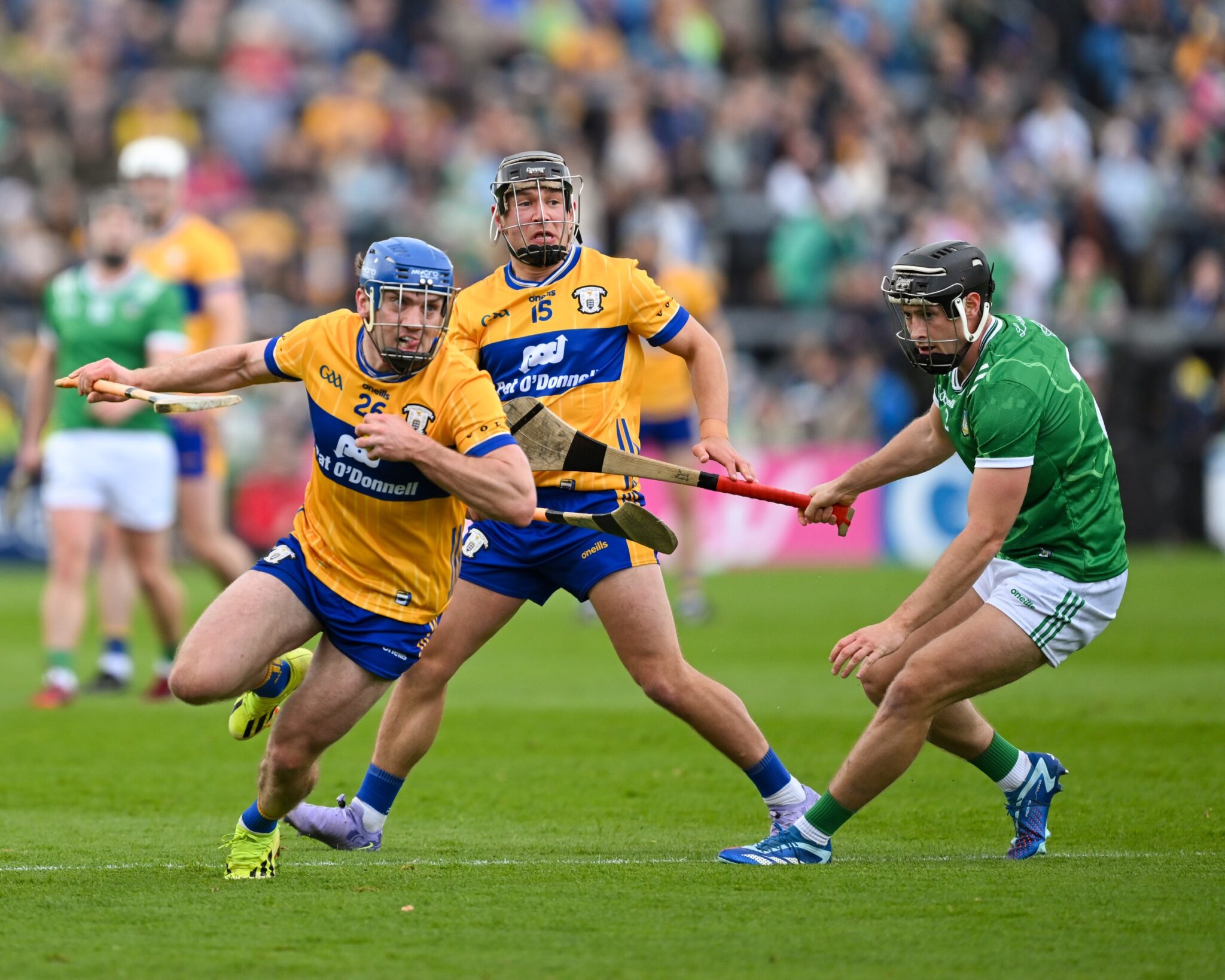 Schoolgirl anal porn helen is ridiculously gorgeous and