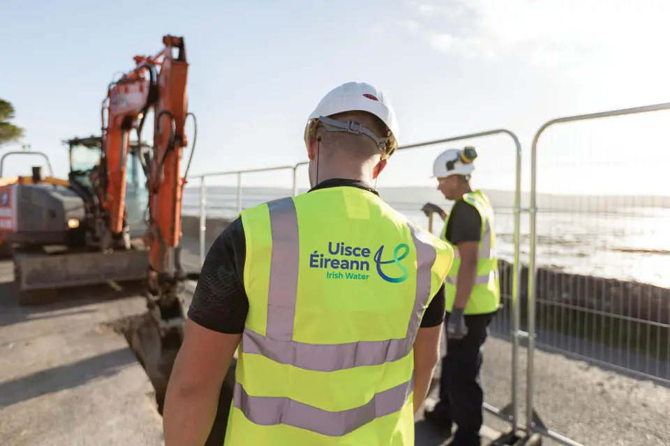 Uisce Éireann workers 1-2