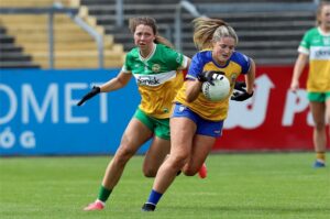 clare v offaly ladies football 01-06-25 grainne harvey anita watkins 1