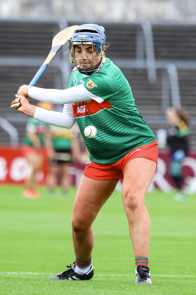 clooney:quin vs broadford:bodyke 11-10-25 ciara grogan 1