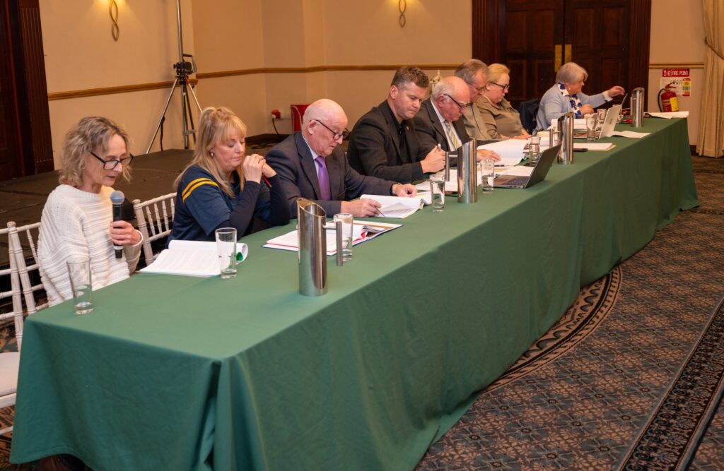 clare camogie convention 08-12-25 top table 1