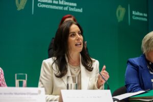 jennifer carroll macneill 1