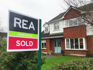 REA for sale sign (1)