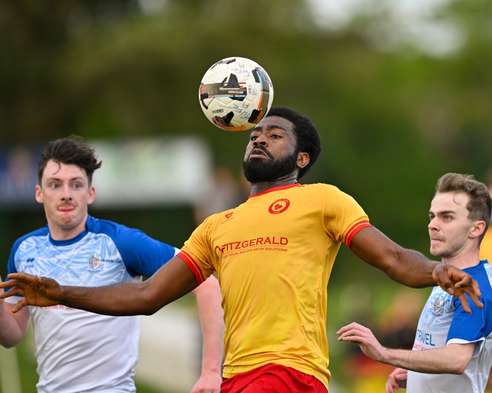 avenue utd vs tulla utd 25-04-26 ian macnamara nnabuike nneji 1