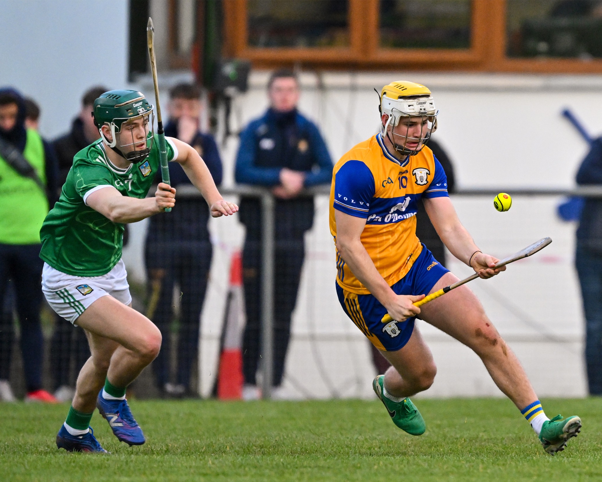 clare vs limerick u20 08-04-2 ronan kilroy 2