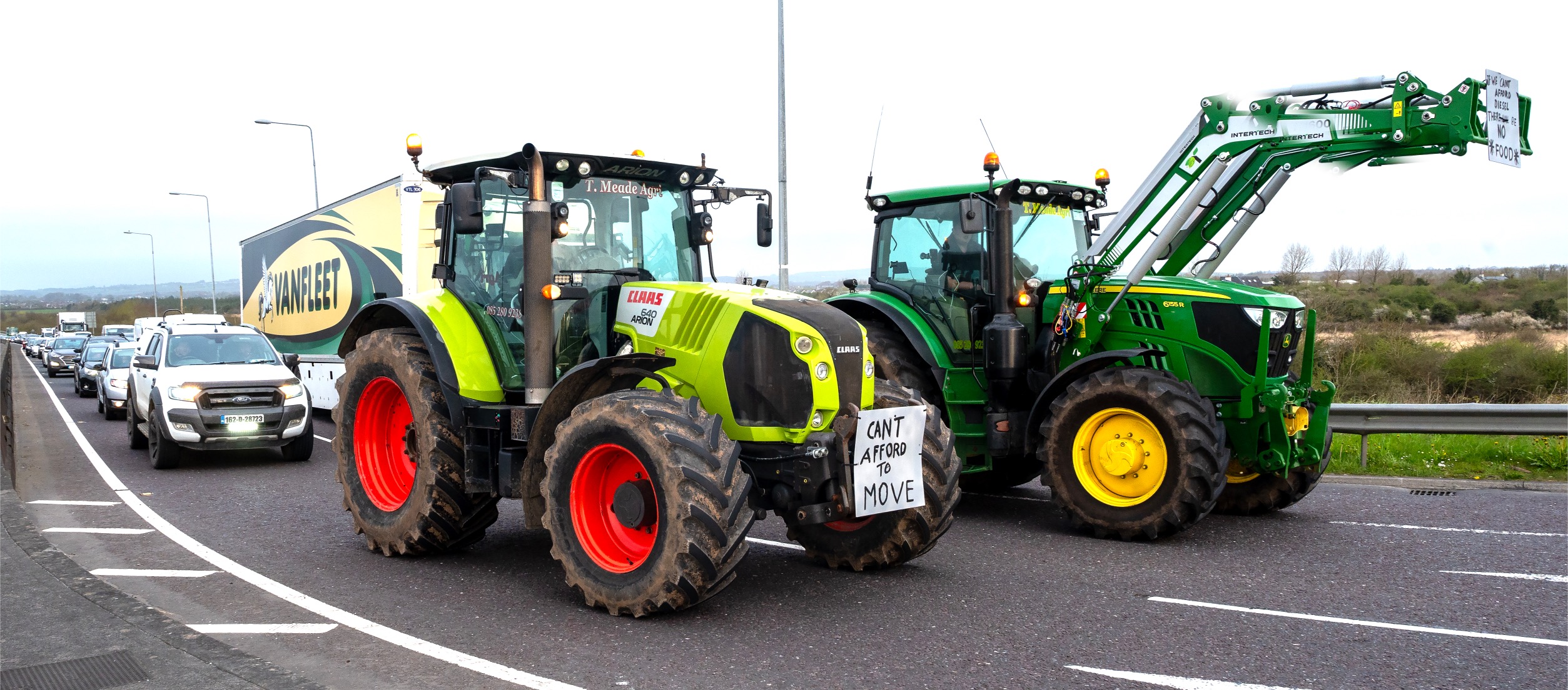 fuel protest 07-04-26 traffic 3