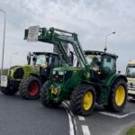 tractor protest 07-04-26 1
