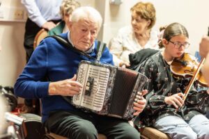 Patrick O'Loughlin & Klea, Krasniqiat at the Fleadh Nua farewell session 2025