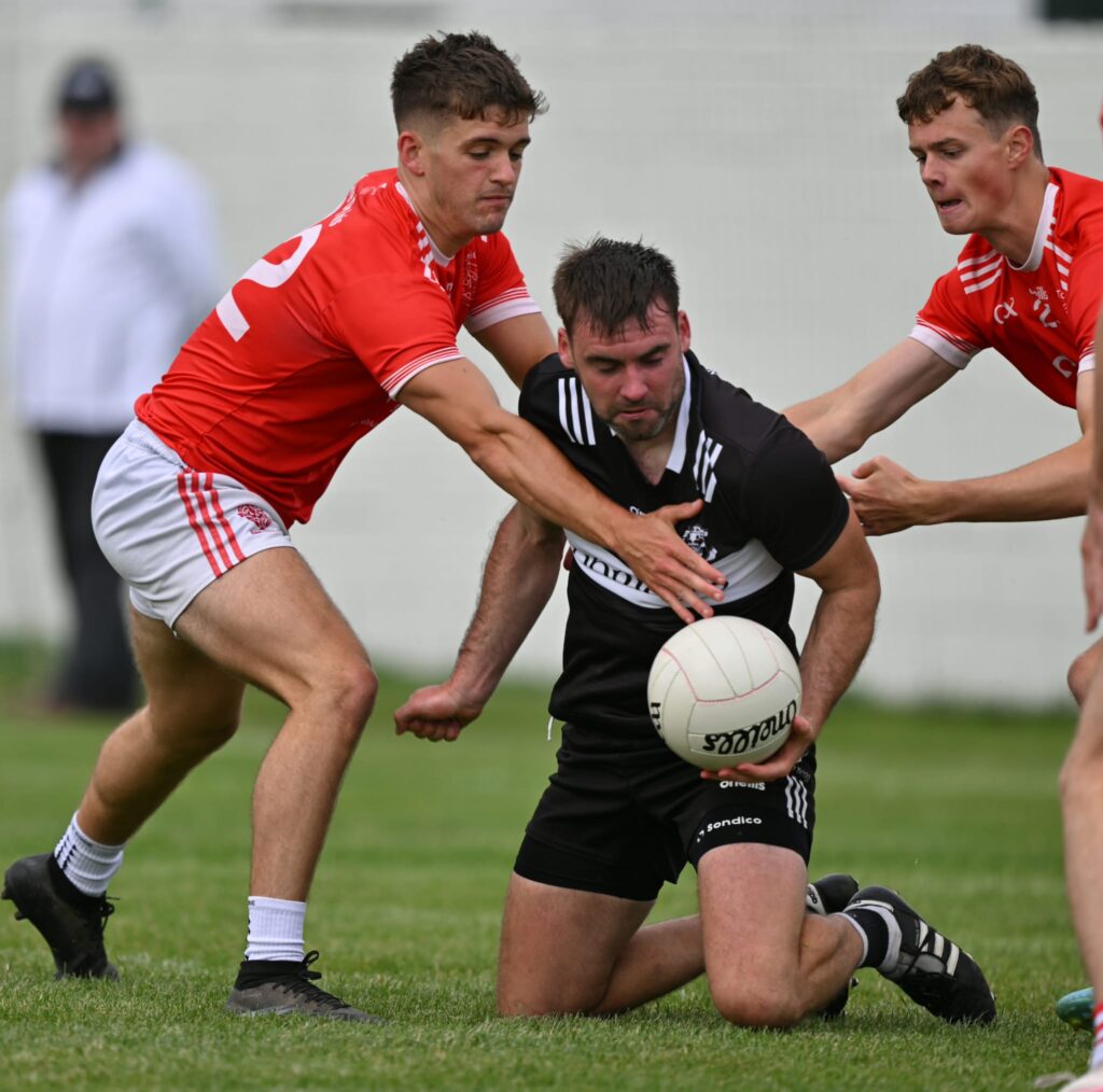 éire óg vs doonbeg 15-08-26 jarlath collins danny lyne 1