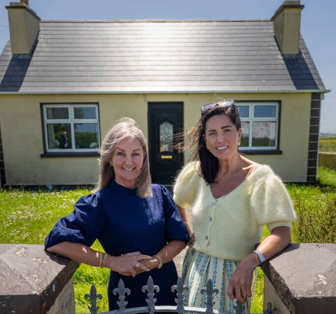 Cheap Irish Homes Maggie and Tadhg are on a house hunt with 57-year-old Suzanne Dowling from Naas, County Kildare, RTÉ One