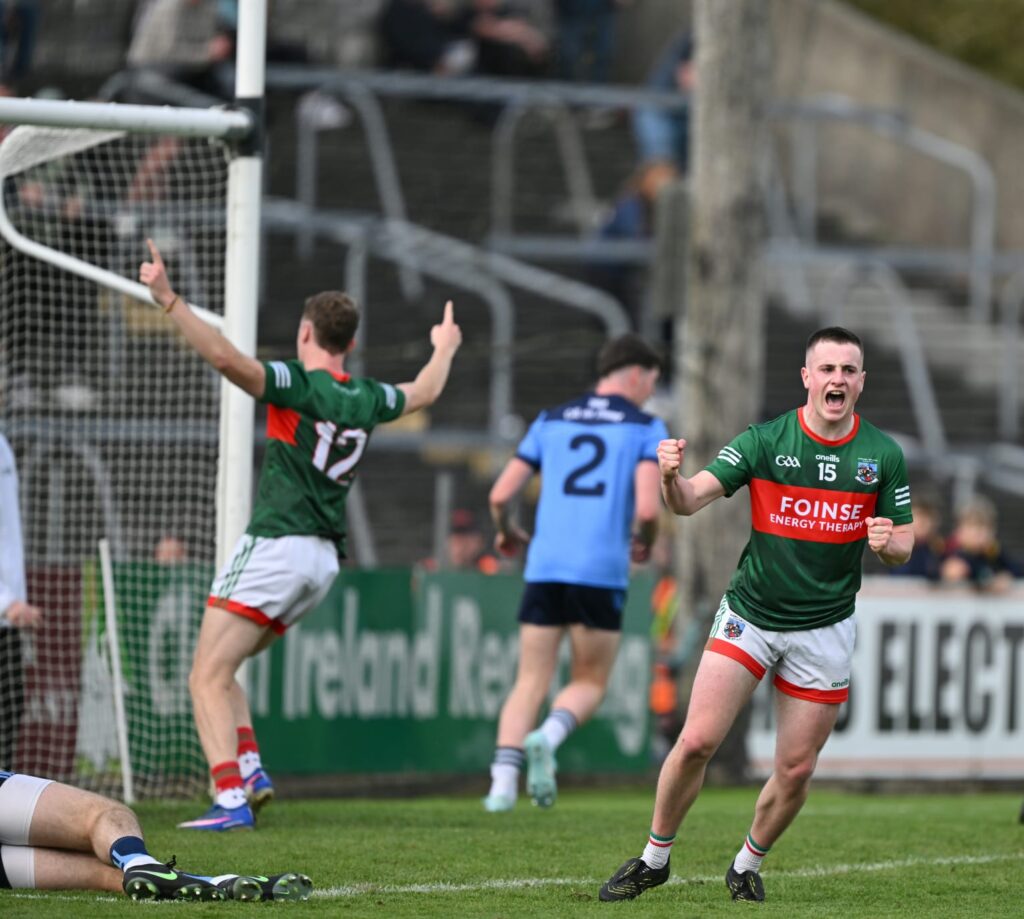 kilmurry ibrickane vs kildysart 04-10-26 conor burke daniel walsh 1